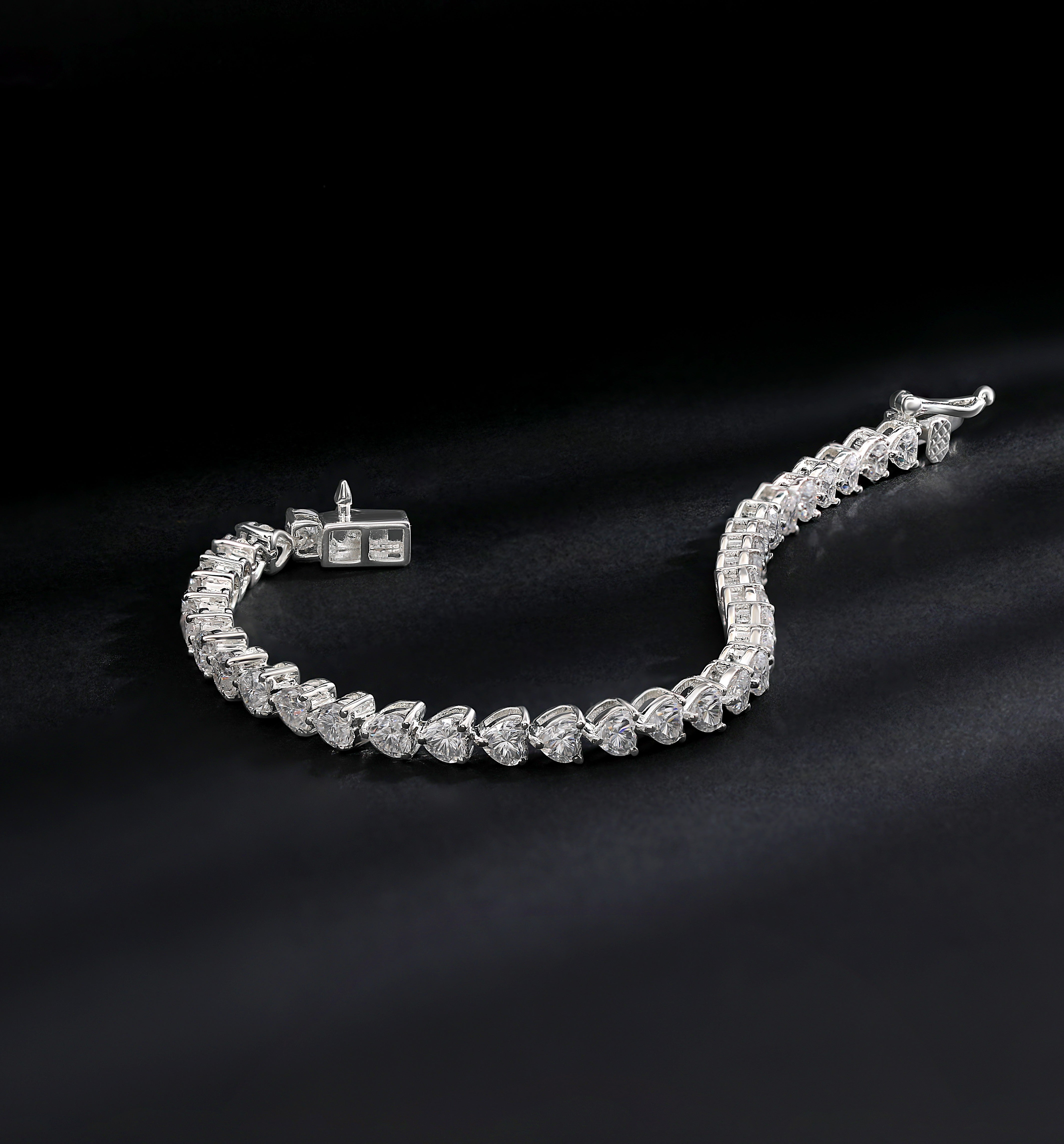 Silver Heart Shaped Solitaire Tennis Bracelet For Women